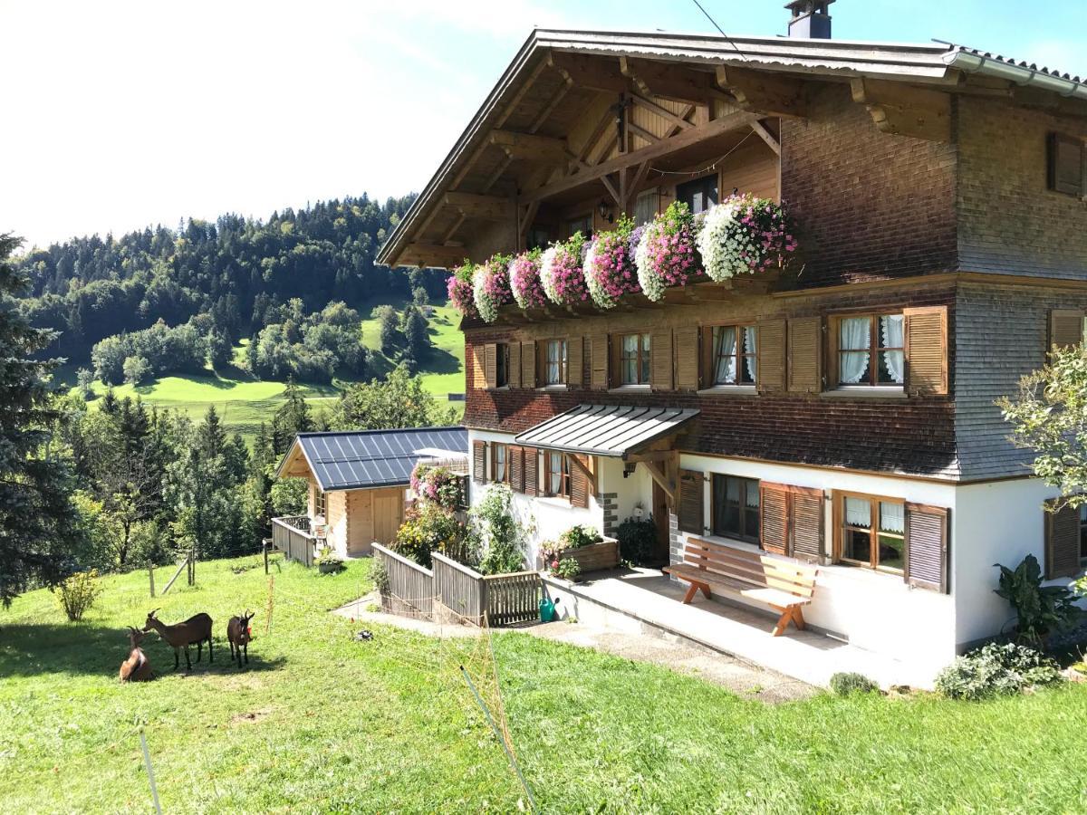 Bauernhof Bilgeri Villa Hittisau Bagian luar foto
